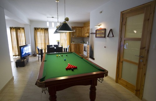 Sliema Apartment | Modern and open-plan fun apartment with jacuzzi spa and seaviews of harbour