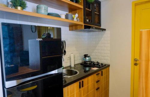 Cipulir Apartment | Modern and Stylish 2BR Pakubuwono Terrace Apartment By Travelio
