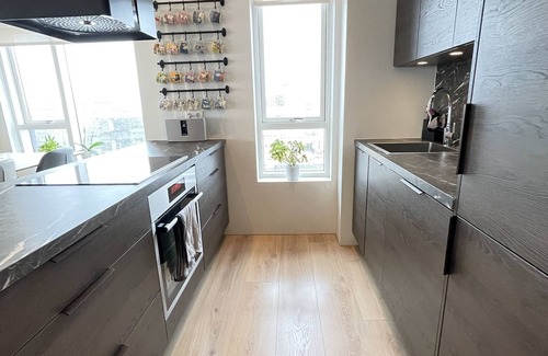 Haaleiti Apartment | Modern and stylish apartment with amazing view over Reykjavik