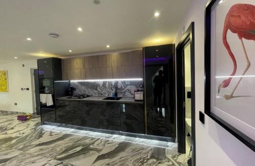 Maidenhead Apartment | Modern and Stylish Penthouse Apartment next to Maidenhead Golf Course