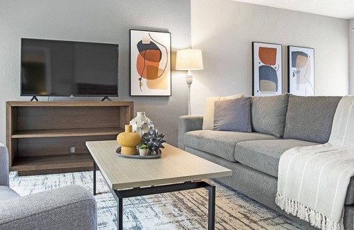 Altamonte Springs Apartment | Modern Apartment in Prime Location (ID7412X03)