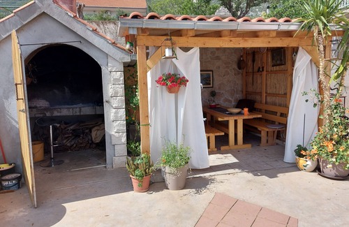 Kastel Gomilica House | Modern apartment near Split and Trogir