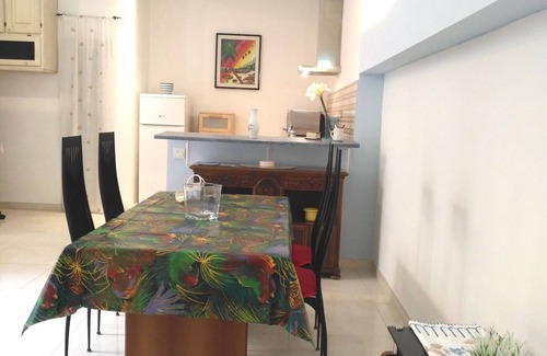 Madliena Apartment | MODERN APARTMENT IN VILLA SEA VIEW