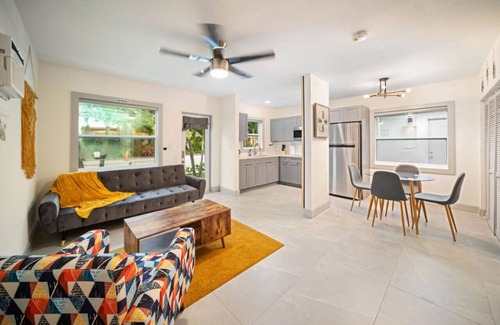 Victoria Park Apartment | Modern Apartment Near Las Olas Beach