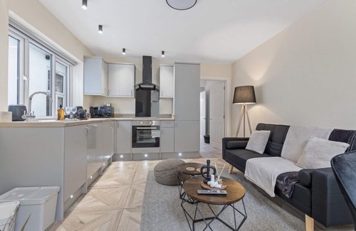 Mapperley Condo | Modern Apartment 2 Double Bed Free Parking Suite11