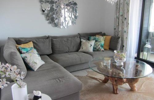 Denia Apartment | Modern apartment close to centre of Denia Spain