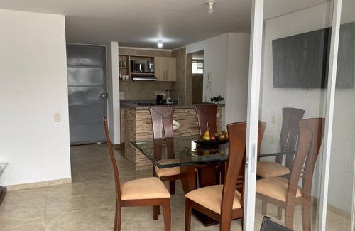 Floridablanca Apartment | Modern apartment whit s/pool and sauna. Near shopping centers and hospitals