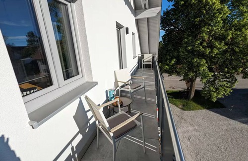Vilgertshofen Apartment | Modern apartment in Pflugdorf
