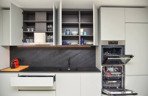 Genestrerio Apartment | Modern apartment Dora