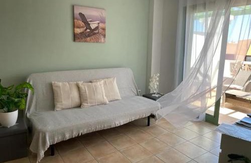 Caleta de Fuste Apartment | Modern apartment in Caleta de Fuste 60m² with shared pool