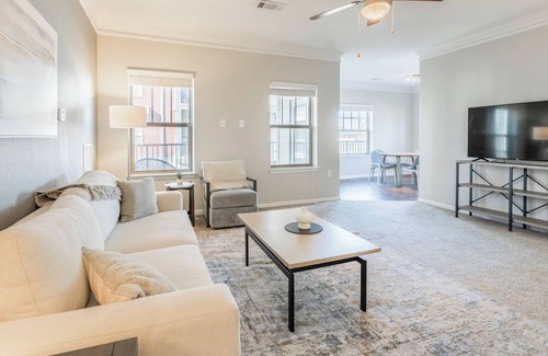 Fort Collins Apartment | Modern Apartment in Prime Location (ID2787X57)