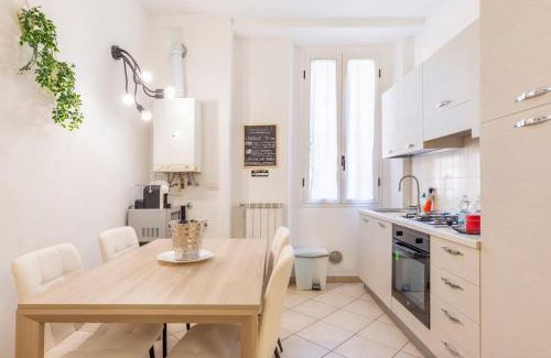 Segnano Apartment | Modern apartment in Milano Centrale next to Metro M5 - Sarca 73