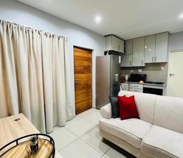Umtata Apartment | Modern Apartment in Mthatha