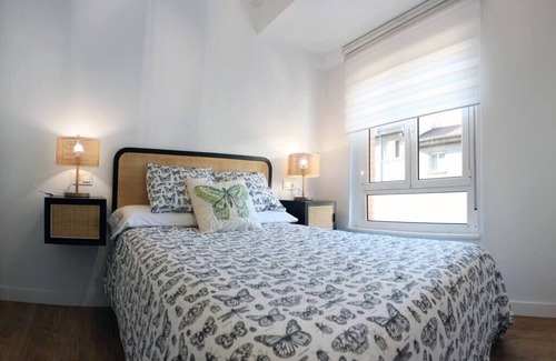 San Lazaro y Otero Apartment | Modern apartment in Oviedo by beBalmy