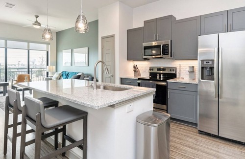 Ballantyne Apartment | Modern Apartment in Prime Location (ID1375X099)
