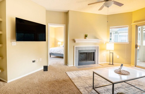 Blue Ash Apartment | Modern Apartment in Prime Location (ID2947X30)