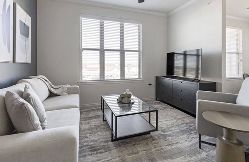 Burleson Apartment | Modern Apartment in Prime Location (ID1186X009)