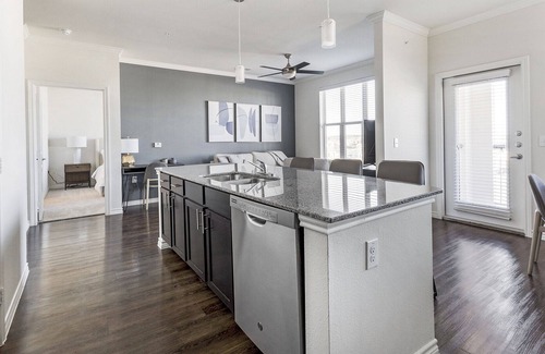 Burleson Apartment | Modern Apartment in Prime Location (ID1186X009)