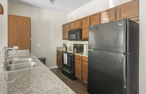 Pearland Apartment | Modern Apartment in Prime Location (ID1234X378)