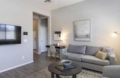 Estrella Village Apartment | Modern Apartment in Prime Location (ID7861X78)