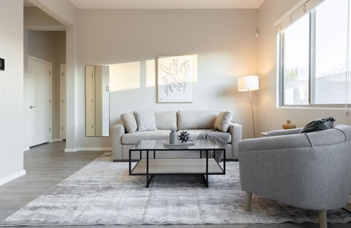 Estrella Village Apartment | Modern Apartment in Prime Location (ID8264X85)