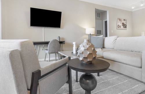 McCain Apartment | Modern Apartment in Prime Location (ID1182X751)
