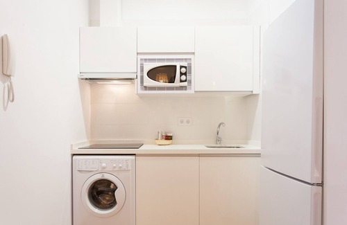 Encarnacion-Regina Apartment | MODERN APARTMENT IN THE CENTER