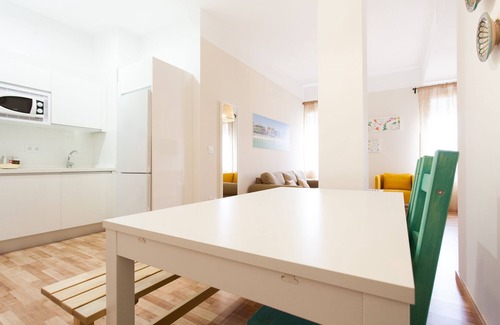 Encarnacion-Regina Apartment | MODERN APARTMENT IN THE CENTER
