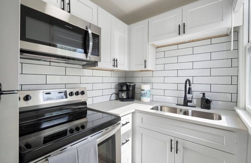 Roosevelt Apartment | Modern Apartment in the Heart of Phoenix (7)