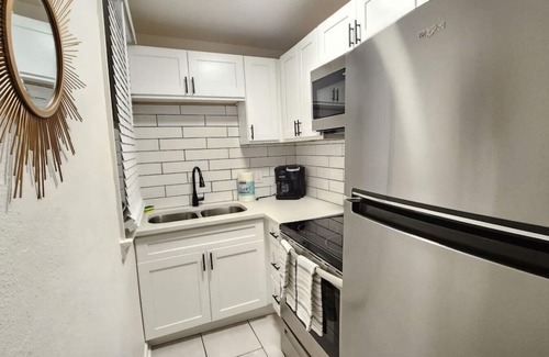 Roosevelt Apartment | Modern Apartment in the Heart of Phoenix (7)