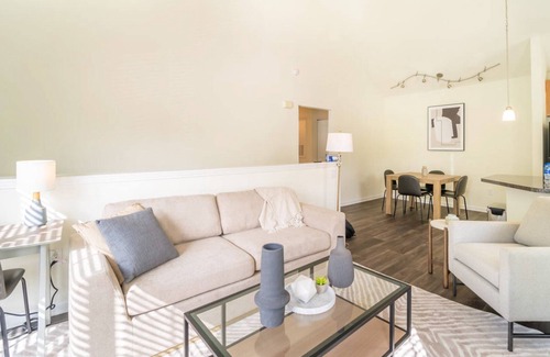 Conestee Apartment | Modern Apartment in Prime Location (ID7751X04)