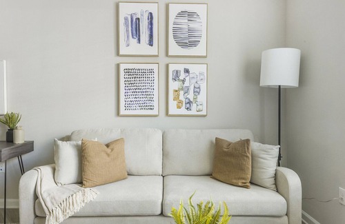 League City Apartment | Modern Apartment in Prime Location (ID1245X807)