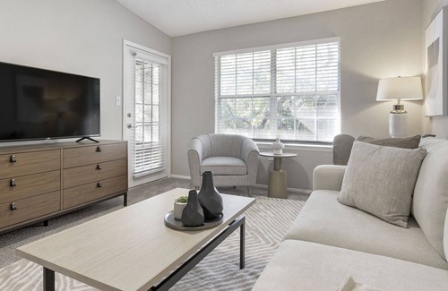 Plant City Apartment | Modern Apartment in Prime Location (ID1229X846)