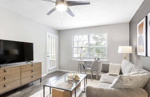 Plant City Apartment | Modern Apartment in Prime Location (ID9296X25)
