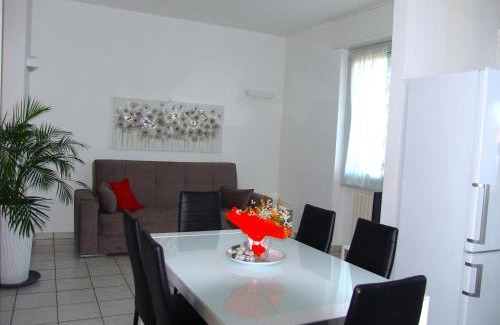 Bulciago Apartment | Modern Apartment Luci & Stelle near Lake Como
