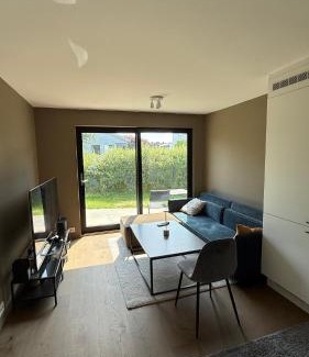 Kristiansand Apartment | Modern Apartment - Lund