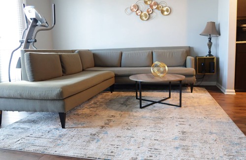 Fort Worth Cultural District Apartment | Modern apartment minutes from downtown.