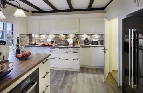 Wallmerod Apartment | Modern apartment near centre