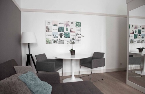 Scheveningen Badplaats Apartment | Modern apartment near Scheveningen beach