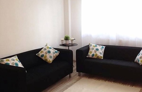 Bucharest Apartment | Modern apartment near city