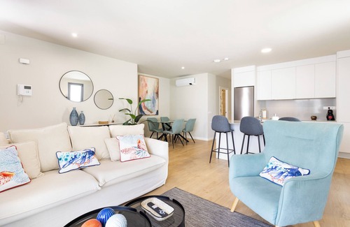 Los Gavilanes Apartment | Modern apartment near the sea in Tenerife.