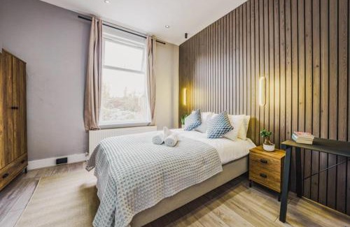 Wembley Central Apartment | Modern apartment near Wembley Stadium
