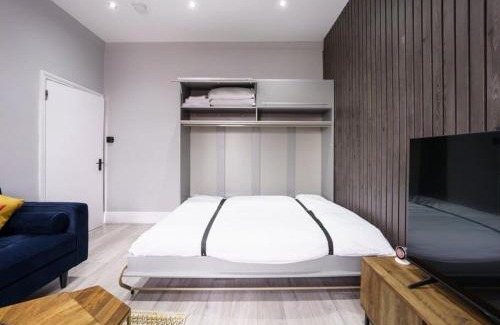 Wembley Central Apartment | Modern apartment near Wembley Stadium