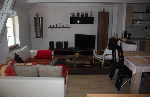 Nohra Apartment | Modern apartment on the outskirts of Weimar