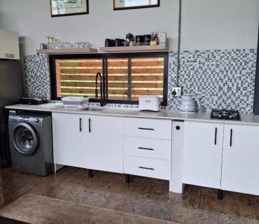 Tzaneen Apartment | Modern Apartment on Letaba River