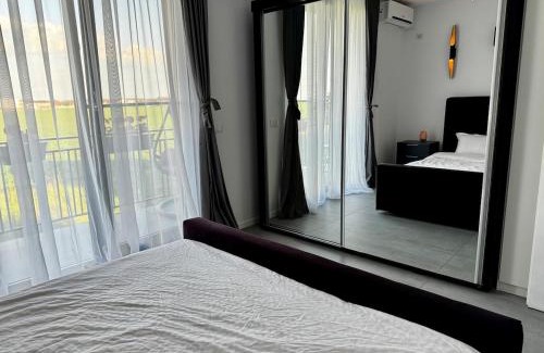 Dumbravita Apartment | Modern Apartment
