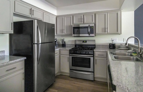 Moreno Valley Apartment | Modern Apartment in Prime Location (ID9904X36)