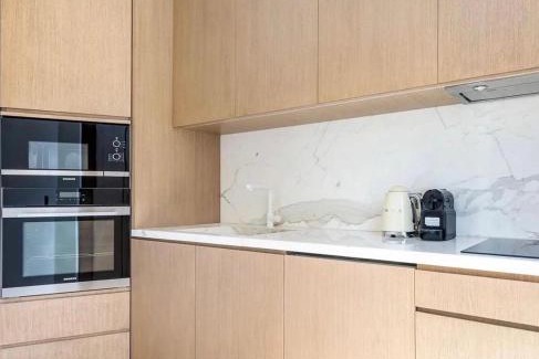 Hotel-de-Ville Apartment | Modern Apartment Vieux Port
