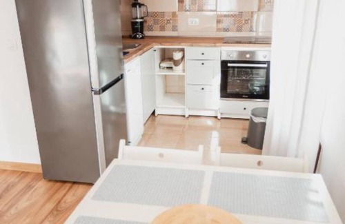 Kamenari Apartment | Modern Apartment with Terrace in Herceg Novi - Two Bedroom Apartment