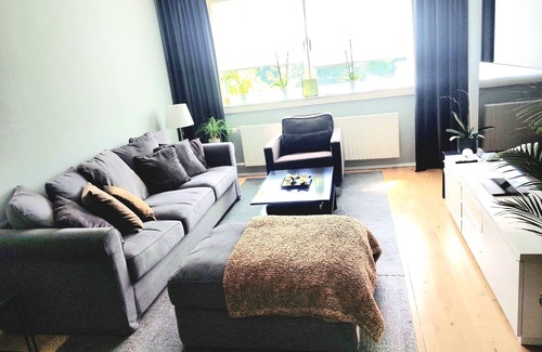 Frederiksberg Apartment | Modern Apartment With Sunny Balcony in Copenhagen